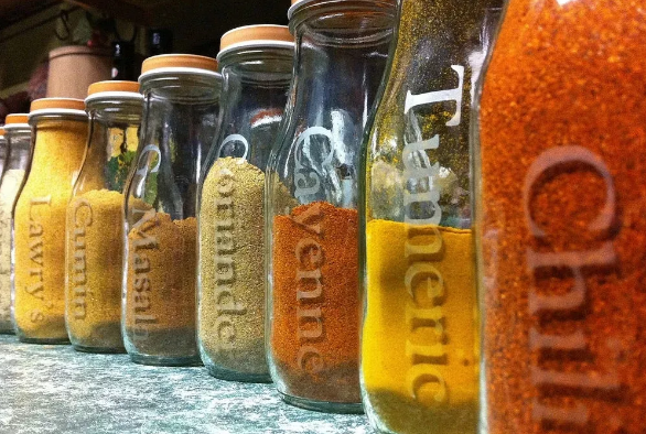 激光打標調料瓶，讓您的生活有滋有味